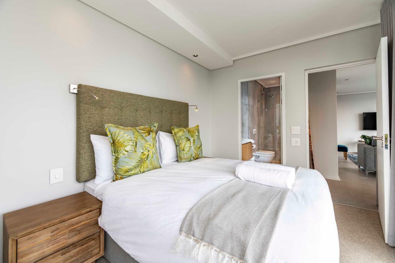 505 The Cosmopolitan.. Luxury At Its Best!!! Cape Town Exterior photo